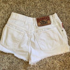Size 9 white cut off bongo shorts